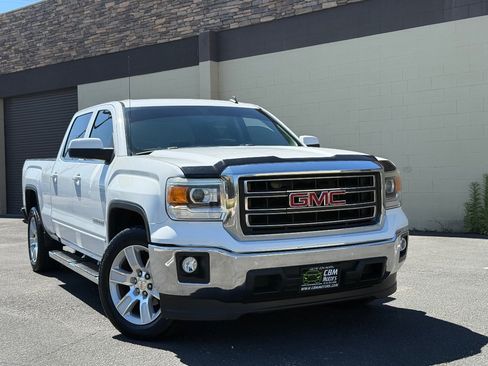 Used 2014 GMC Sierra 1500 SLE w/ SLE Value Package RWD image 2