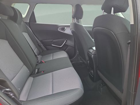 Used 2023 Kia Soul S image 35