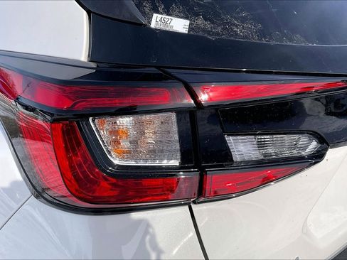 Used 2025 Subaru Crosstrek 2.5i Sport image 31