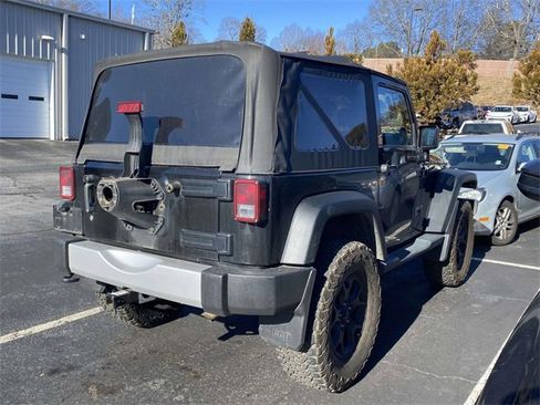 Used 2013 Jeep Wrangler Sport image 9