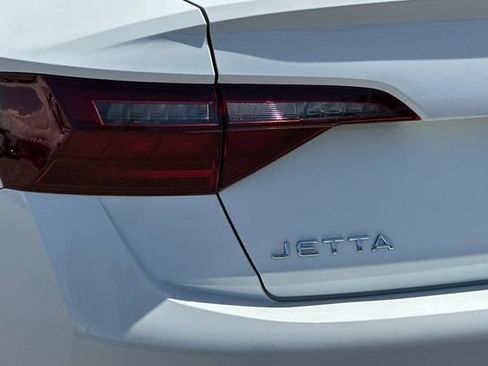 Used 2024 Volkswagen Jetta S FWD image 31