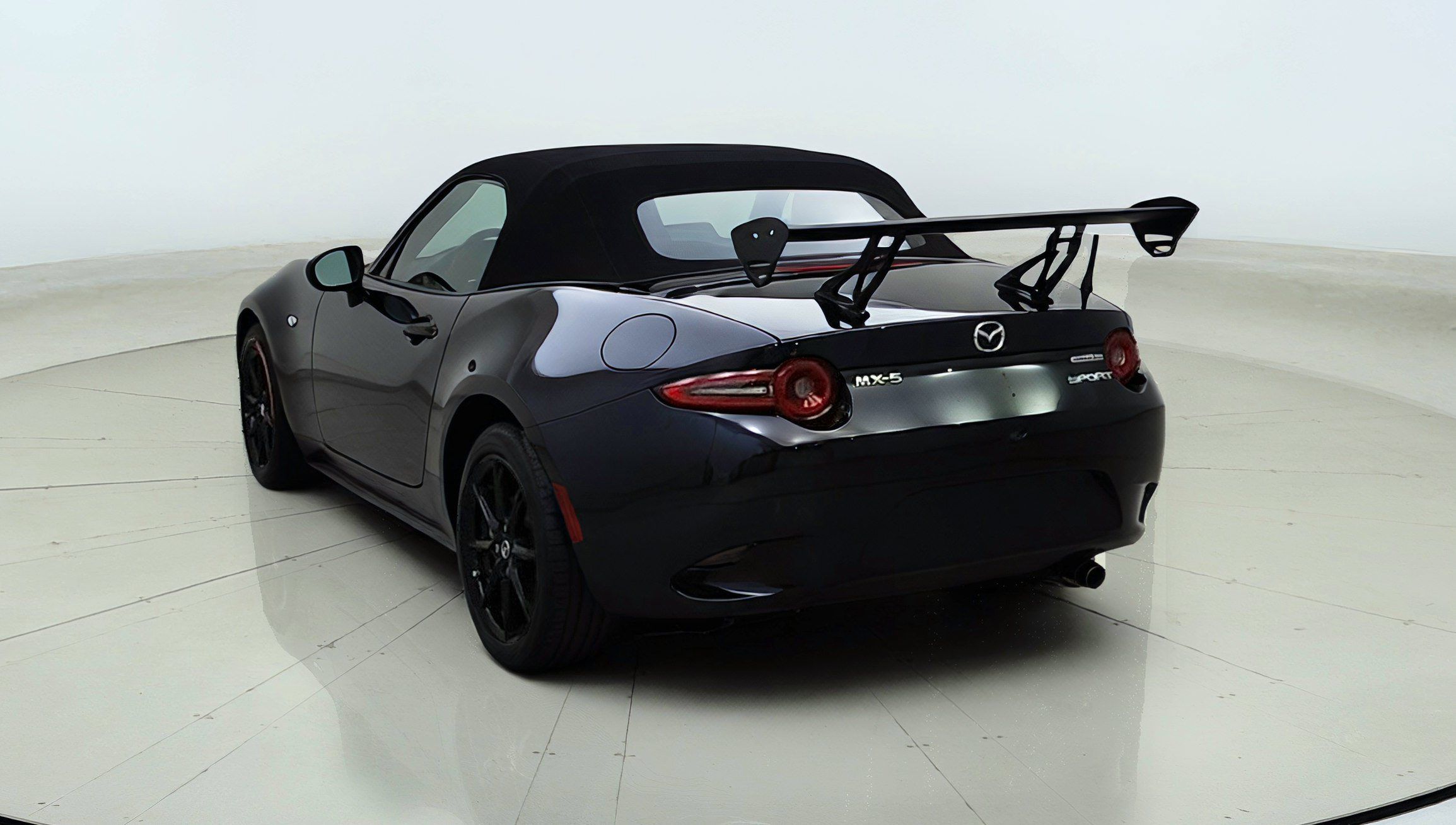 Used 2024 MAZDA MX-5 Miata Sport RWD image 5