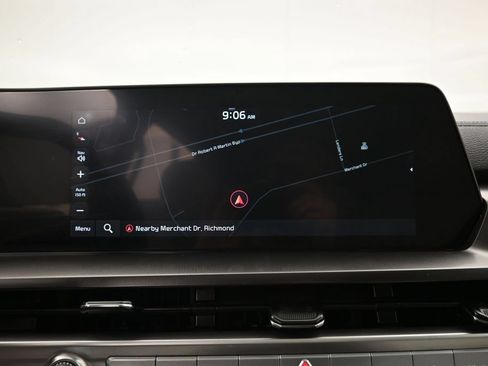 Used 2024 Kia Telluride S w/ S Sunroof Package FWD image 17