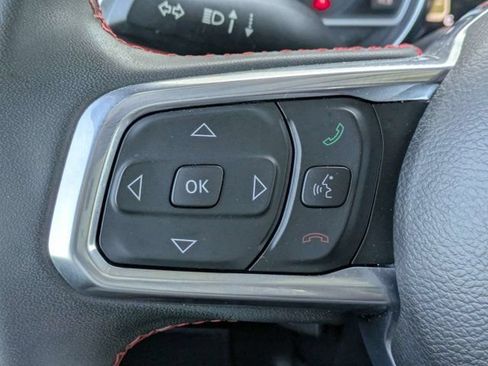 Used 2023 Jeep Wrangler Unlimited Rubicon AWD/4WD image 26