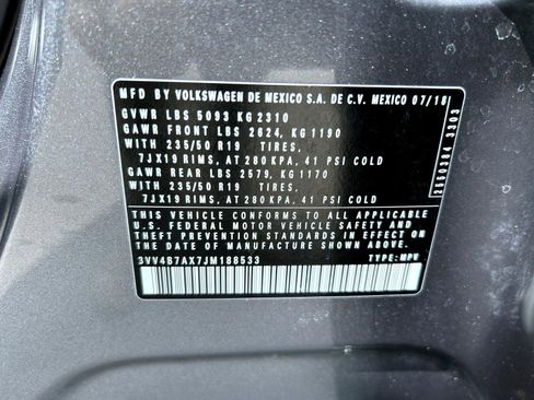 Used 2018 Volkswagen Tiguan SEL Premium AWD/4WD image 25