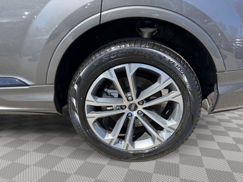 New 2026 Audi Q7 2.0T Premium image 8