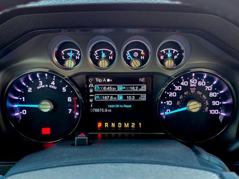 Used 2012 Ford F250 Lariat w/ Chrome Pkg image 36