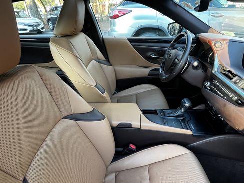 Used 2021 Lexus ES 350 w/ Premium Package image 46