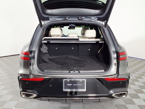 Certified 2026 Genesis GV70 3.5T Sport Prestige image 8