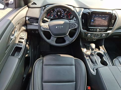 Used 2023 Chevrolet Traverse Premier w/ Redline Edition AWD/4WD image 12