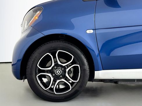 Used 2017 smart fortwo electric drive image 10