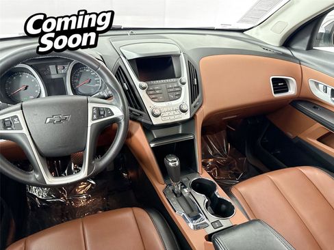 Used 2017 Chevrolet Equinox Premier w/ Enhanced Convenience Package image 35