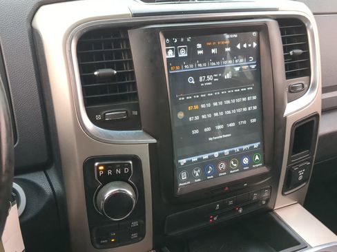 Used 2015 RAM 1500 Outdoorsman image 33