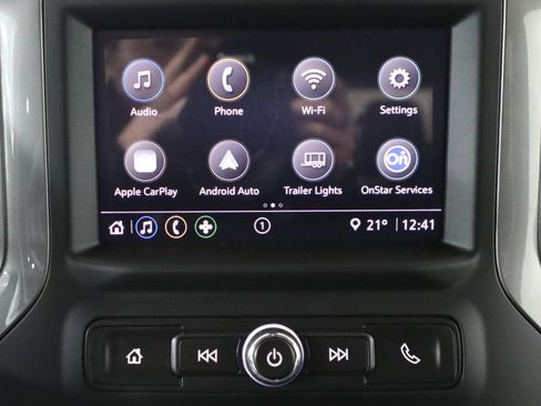 Certified 2024 Chevrolet Silverado 2500 Custom w/ Custom Value Package image 8