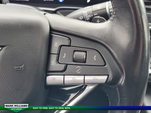 Used 2023 Cadillac Escalade Sport image 13