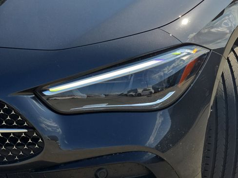 Certified 2025 Mercedes-Benz CLE 300 4MATIC Coupe image 30