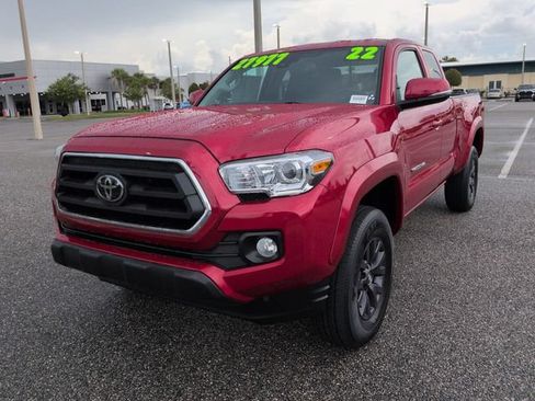 Certified 2022 Toyota Tacoma SR5 w/ Technology Package RWD image 8