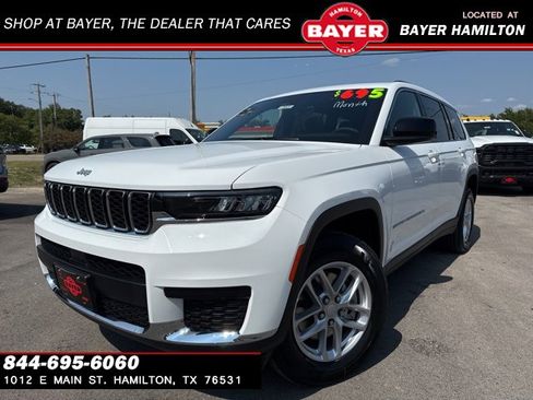 New 2025 Jeep Grand Cherokee L Laredo image 1