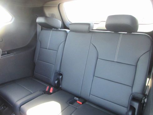 New 2026 GMC Acadia Elevation w/ Black Edition AWD/4WD image 15