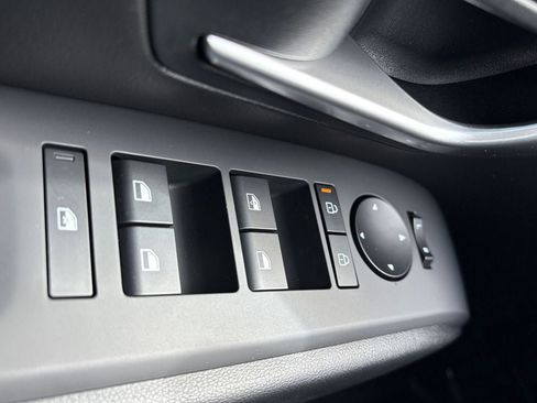 New 2025 Hyundai Santa Cruz SE image 10