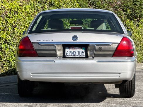Used 2011 Mercury Grand Marquis LS RWD image 5