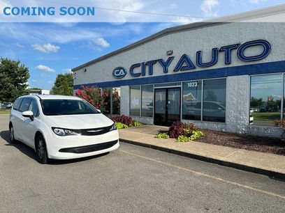 Used 2022 Chrysler Voyager LX