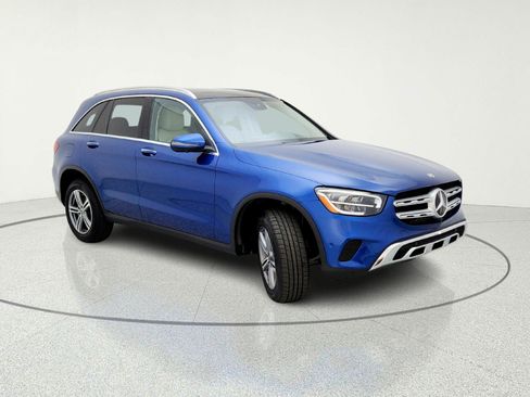 Certified 2022 Mercedes-Benz GLC 300 image 4
