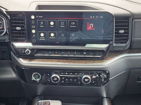 Used 2022 GMC Sierra 1500 Elevation w/ LPO, Elevation Black Package RWD image 17