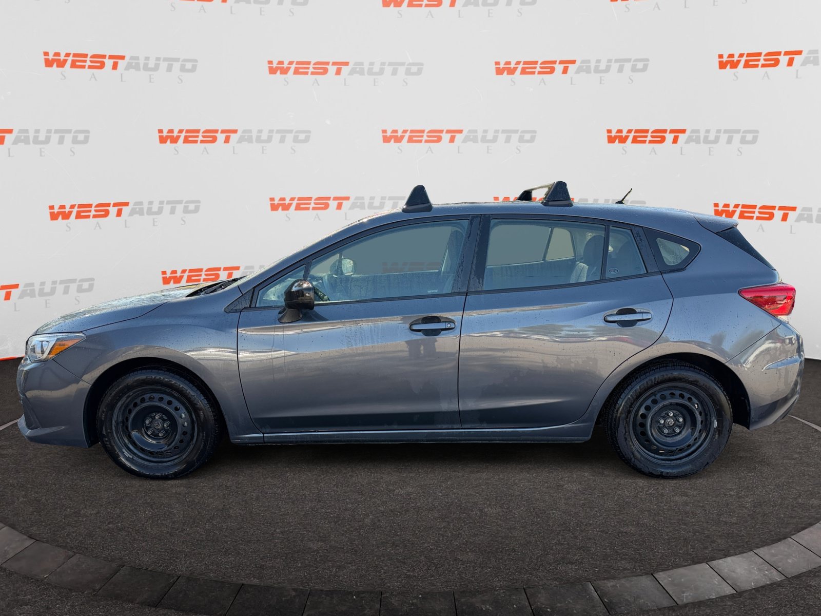Used 2023 Subaru Impreza 2.0i AWD/4WD image 2
