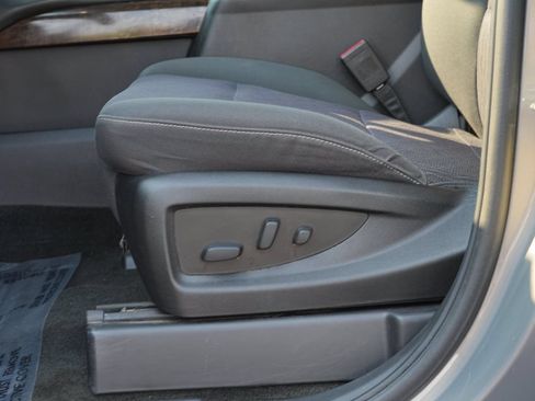 Used 2018 Chevrolet Tahoe LS w/ Skid Plate Package AWD/4WD image 15