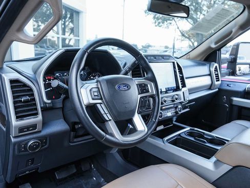 Used 2022 Ford F250 Lariat w/ Lariat Value Package AWD/4WD image 22