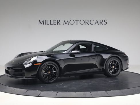 Used 2025 Porsche 911 Carrera image 3