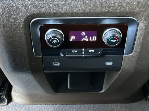Certified 2024 Chevrolet Tahoe LT AWD/4WD image 15