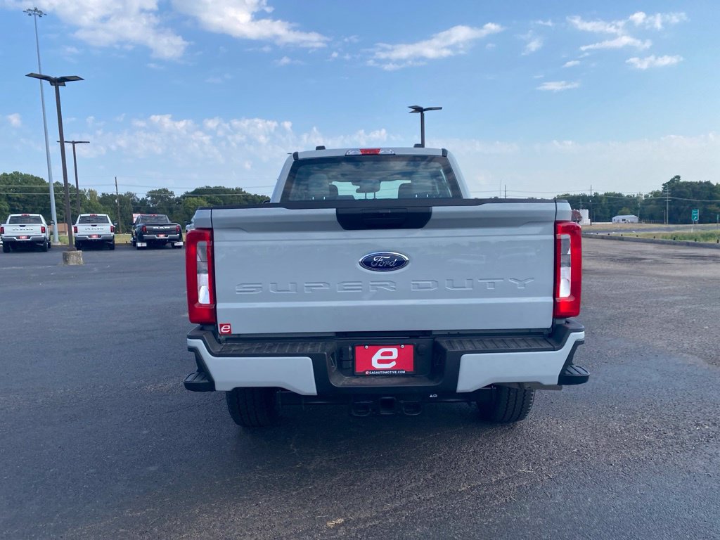 New 2026 Ford F250 XL w/ STX Appearance Package AWD/4WD image 8