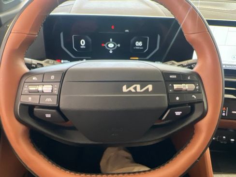 Certified 2026 Kia Sportage X-Line w/ X-Line Technology Package AWD/4WD image 64
