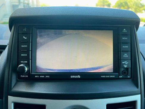 Used 2010 Chrysler Town & Country Touring Plus w/ Safetytec Group FWD image 36