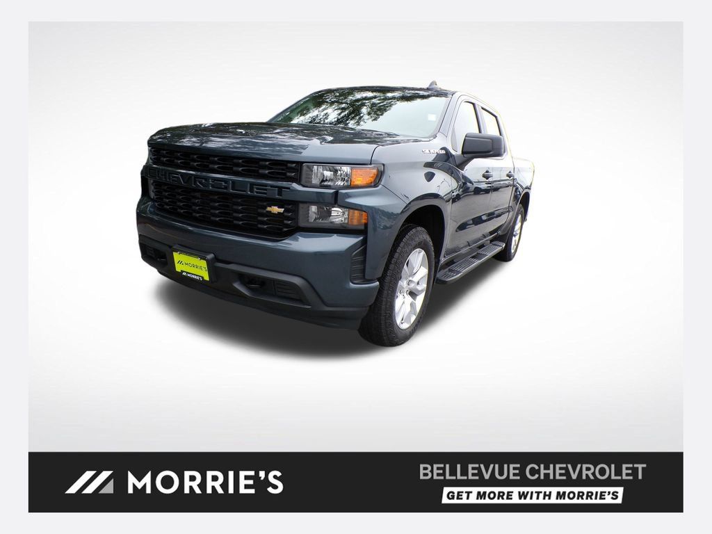 Used 2020 Chevrolet Silverado 1500 Custom w/ Custom Value Package AWD/4WD image 1