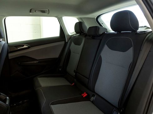 Used 2023 Volkswagen Taos S image 23