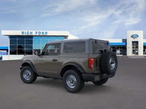 New 2025 Ford Bronco 2-Door AWD/4WD image 4