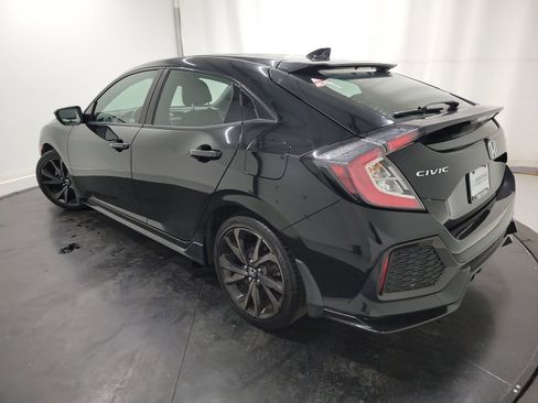 Used 2019 Honda Civic Sport image 6