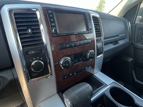 Used 2012 RAM 1500 Laramie image 4