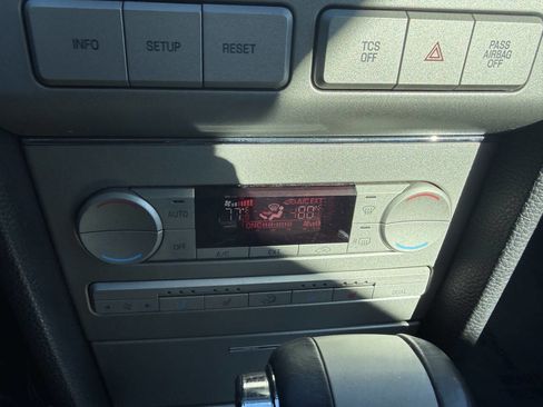 Used 2008 Lincoln MKZ Base AWD 4dr Sedan image 22