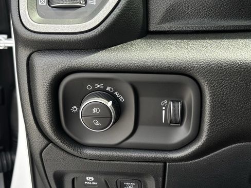 New 2026 RAM 1500 Warlock AWD/4WD image 21