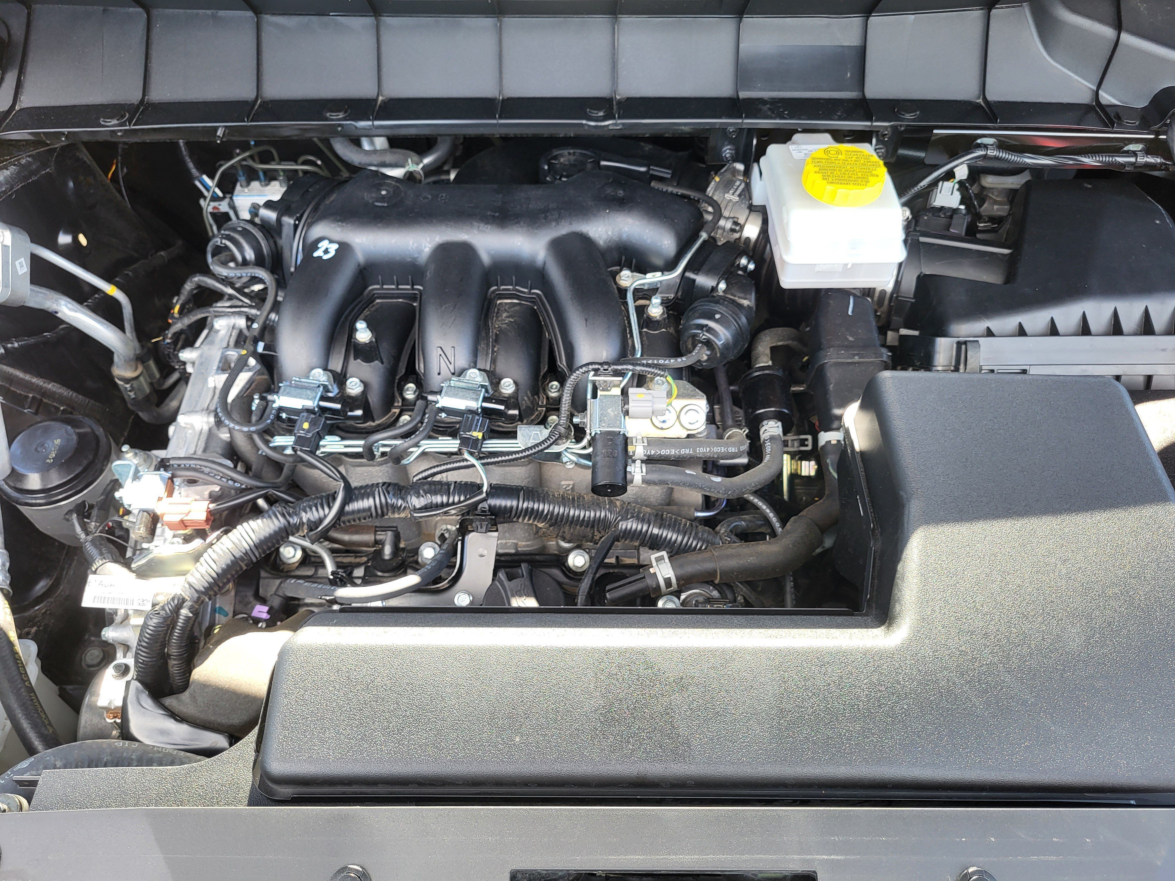 Used 2025 Nissan Pathfinder Rock Creek AWD/4WD image 26