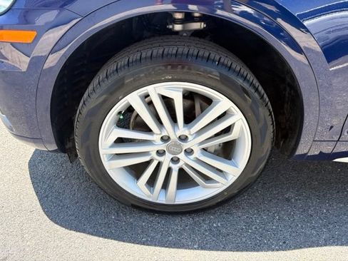 Used 2018 Audi Q5 2.0T Premium Plus w/ Premium Plus Package AWD/4WD image 13