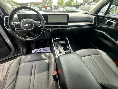 Used 2024 Kia Sorento S w/ Panoramic Sunroof Package AWD/4WD image 27