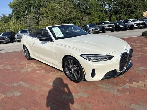Used 2024 BMW 430i Convertible w/ Premium Package RWD image 38