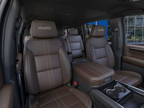 New 2026 Chevrolet Suburban High Country AWD/4WD image 16