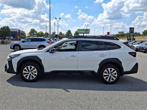 New 2025 Subaru Outback Premium image 7