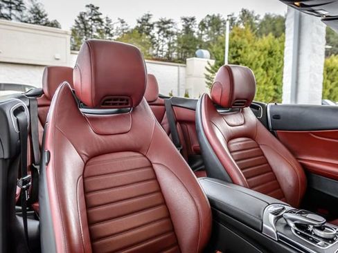 Used 2018 Mercedes-Benz C 300 Cabriolet image 23